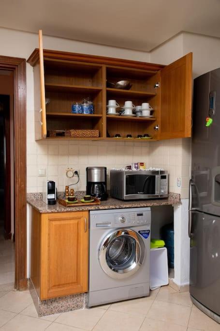 Spacious Beachview Condo Marina - Families Only 아가디르 외부 사진